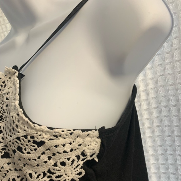 Summer halter dress - Picture 5 of 5